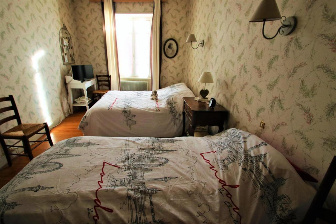 La Maison Des Chats Saint-Mary-le-Plain Екстер'єр фото