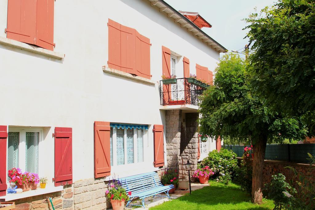 La Maison Des Chats Saint-Mary-le-Plain Екстер'єр фото